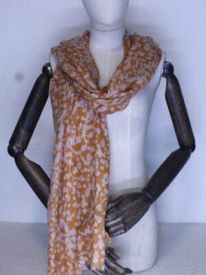 Cashmere Mini Herringbone Weave Scarf
